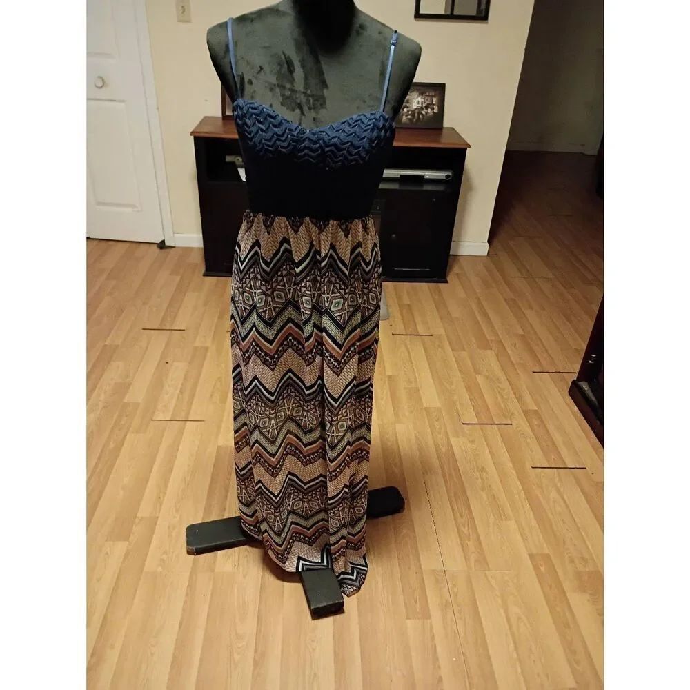 Medium Rue21 Sleeveless Open Back Maxi Dress Sundress Brown Blue Tan Orange Grey